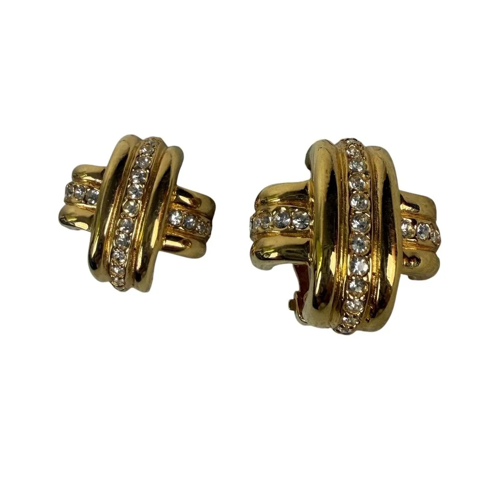 Ciner Vintage Gold Tone Rhinestone Ribbed Cross Clip On Earrings Statement